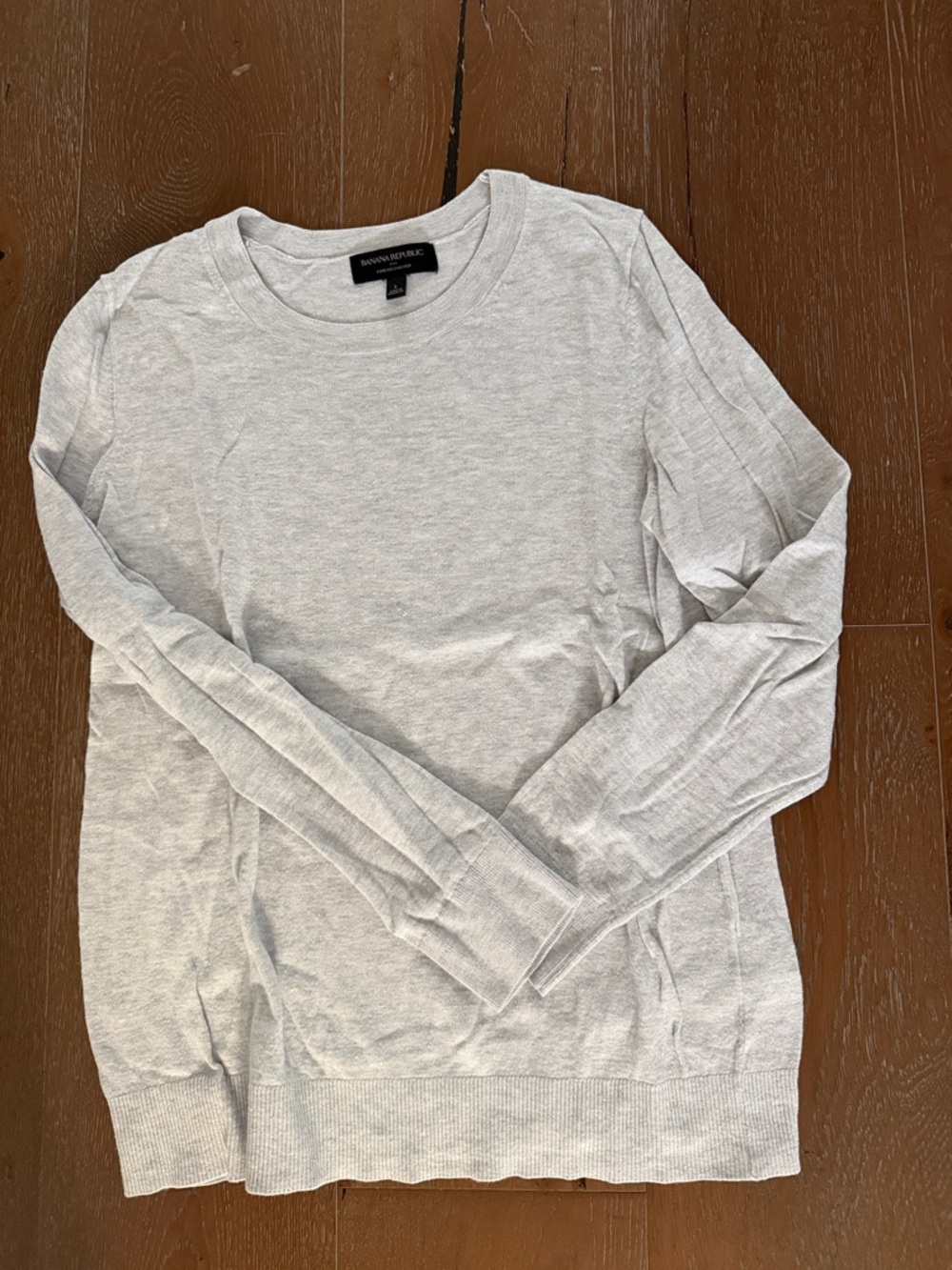 Banana Republic Heather Light Gray Crewneck Sweater